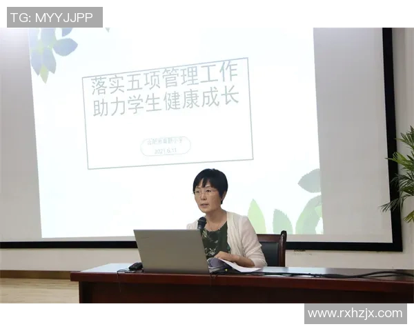 足球明星曹国栋的成长历程与职业生涯全景解析 足球明星曹国栋的成长历程与职业生涯全景解析